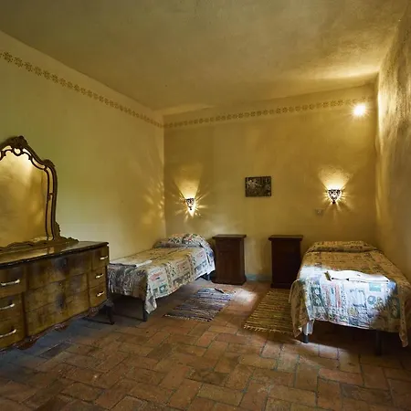 Podere Campalfi Farm stay Siena