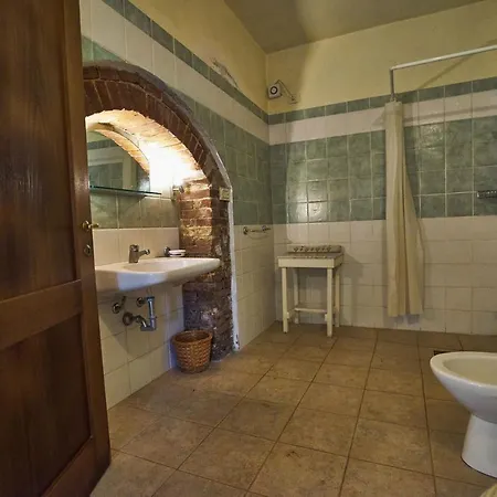 Podere Campalfi Farm stay *